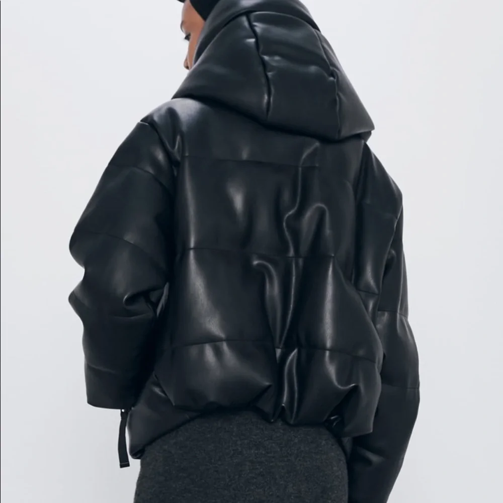 ZARA Black Faux Leather Puffer Jacket sz Medium